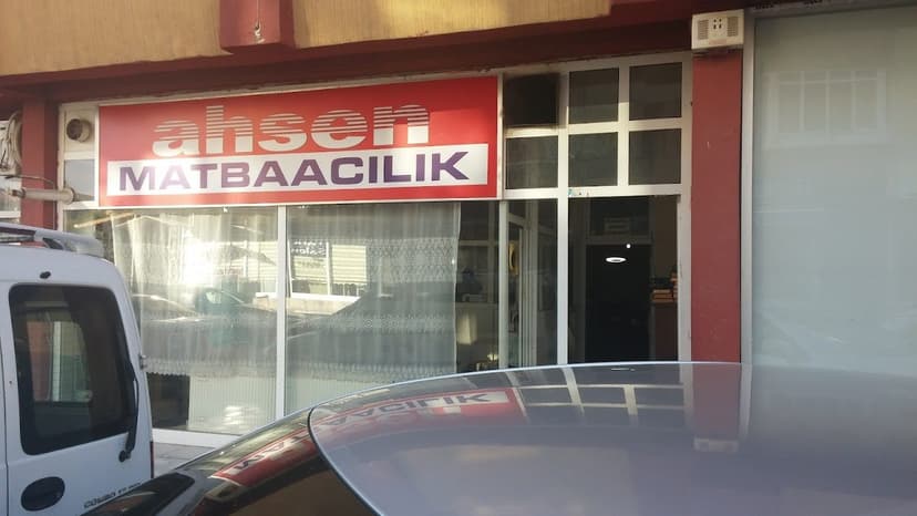 Ahsen Matbaacılık dükkân cephesi