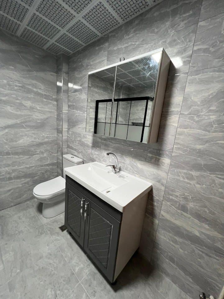 Tamamlanmış banyo dekorasyon ve yenileme işi