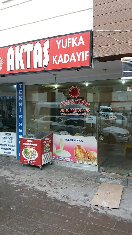 Aktaş Yufka Kadayıf dükkân cephesi