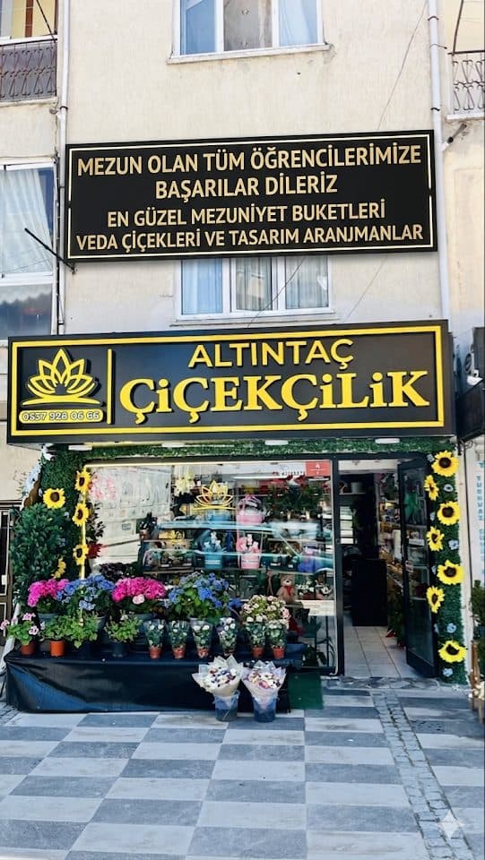 Hazır aranjman vitrini
