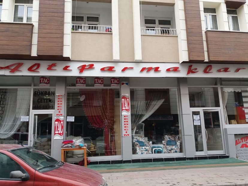 Mağaza vitrini ve perde koleksiyonu
