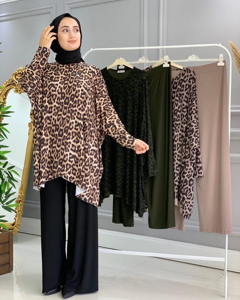 Desenli tunik ve pantolon takımı