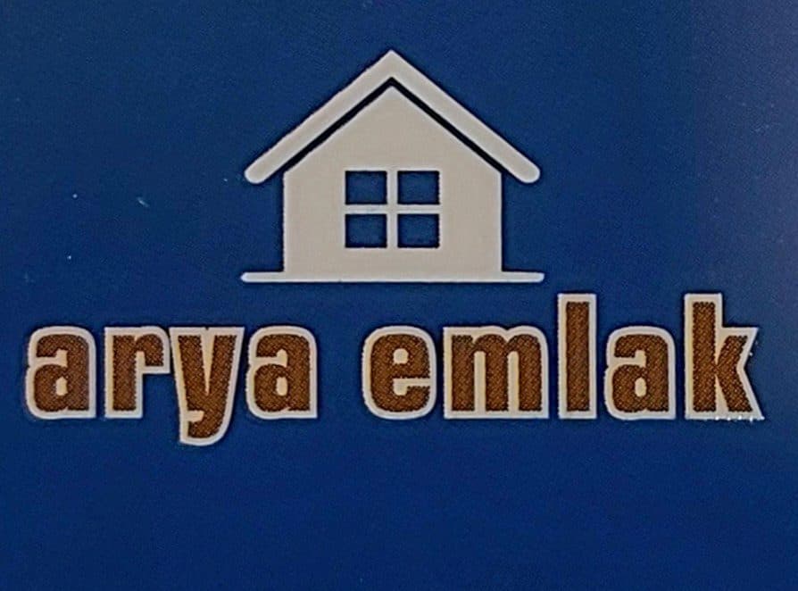 Arya Emlak ofis tabelası