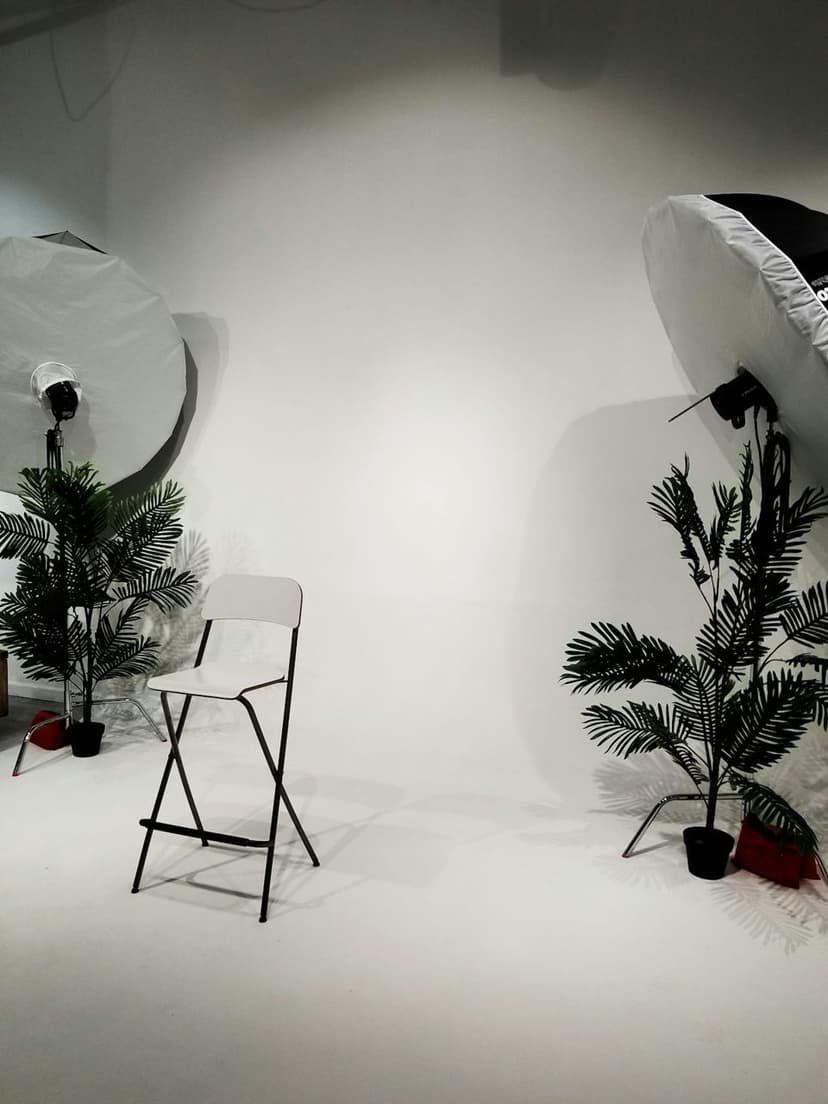 Fotoğraf makinesi ve tripod (temsili görsel)