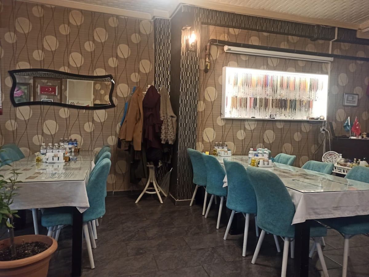 Ay Işığı Cafe iç mekânı (Google Haritalar)