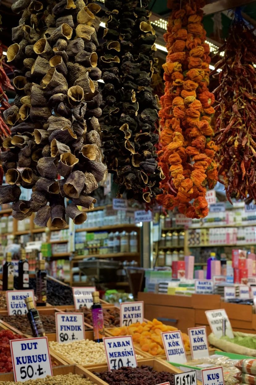 Kuruyemiş ve kuru meyve çeşitleri (temsili görsel)