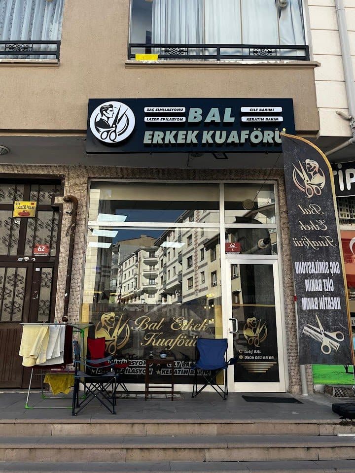 Bal Erkek Kuaförü dükkân cephesi ve tabelası