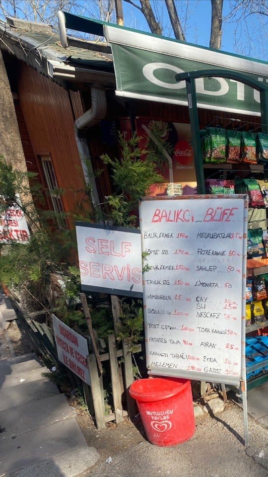 Balıkçı Büfe menü panosu