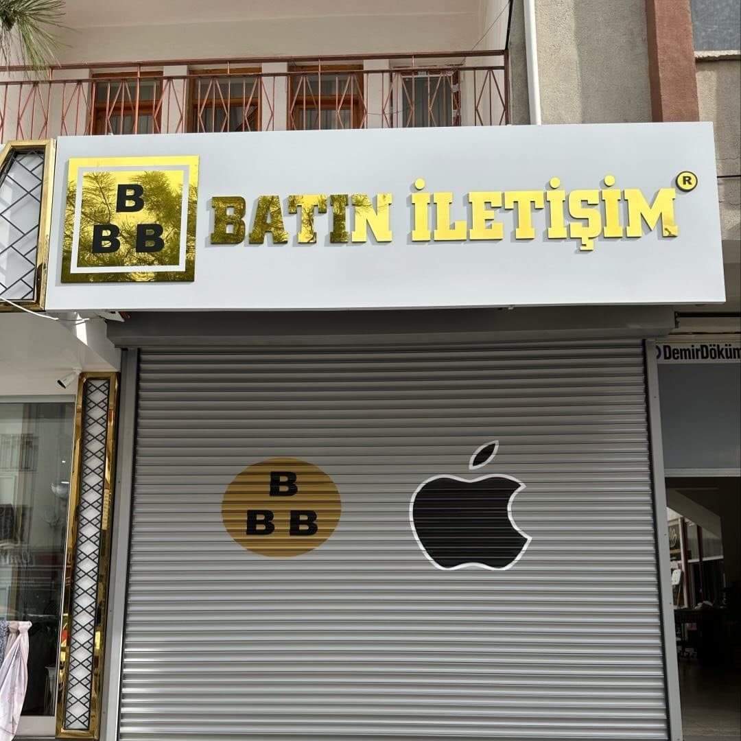 Batın İletişim dükkân cephesi ve tabela