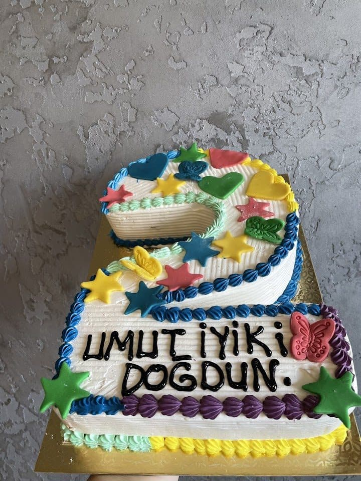 Kremalı pasta yakın çekim