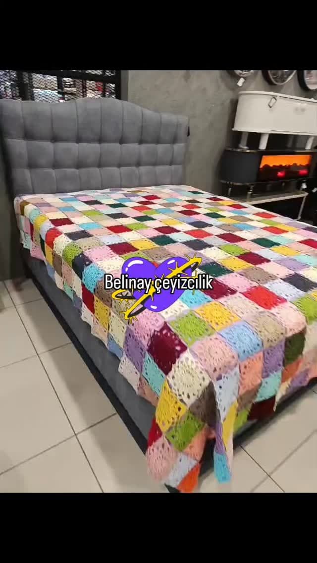 Renkli pike / yatak örtüsü takımı