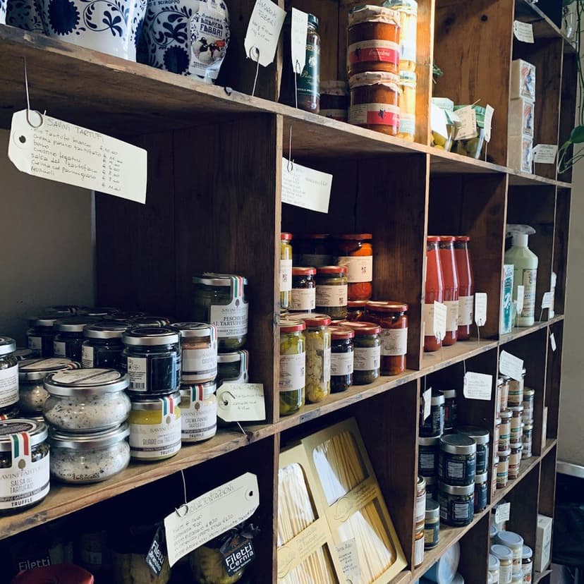 Dolu market rafları (temsili görsel)