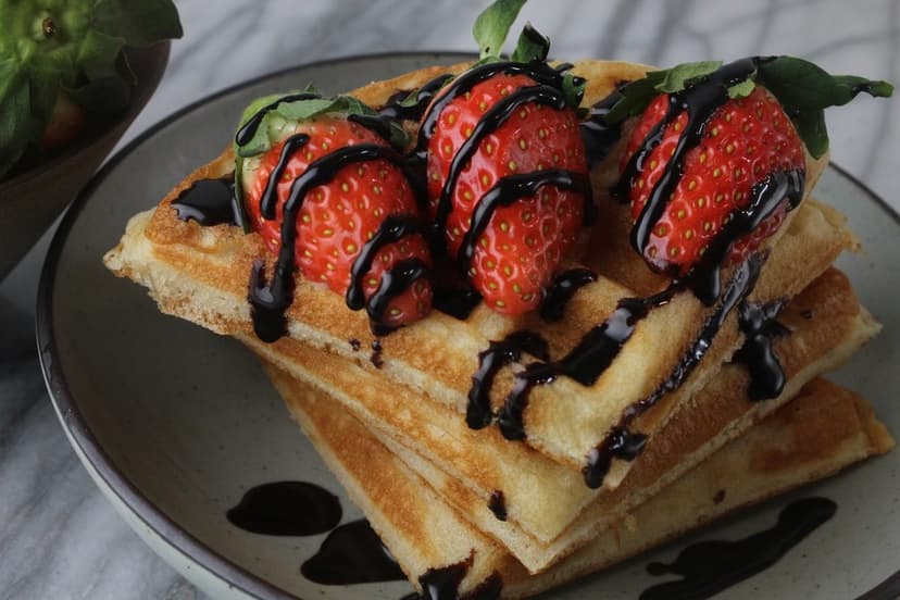 Meyveli çikolatalı waffle (temsili görsel)
