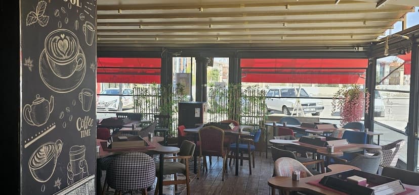 Kafe iç mekânı