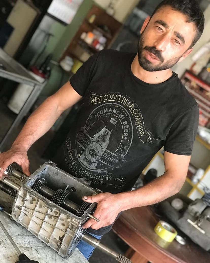 Ustamız ve yenilenen parça