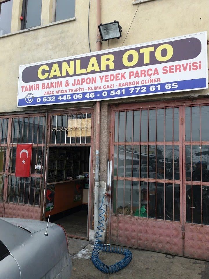 Canlar Oto servis girişi