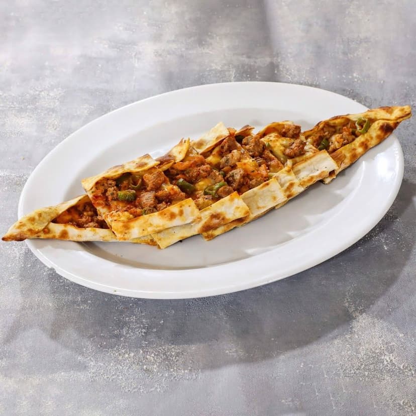 Ocakbaşı kebap servisi