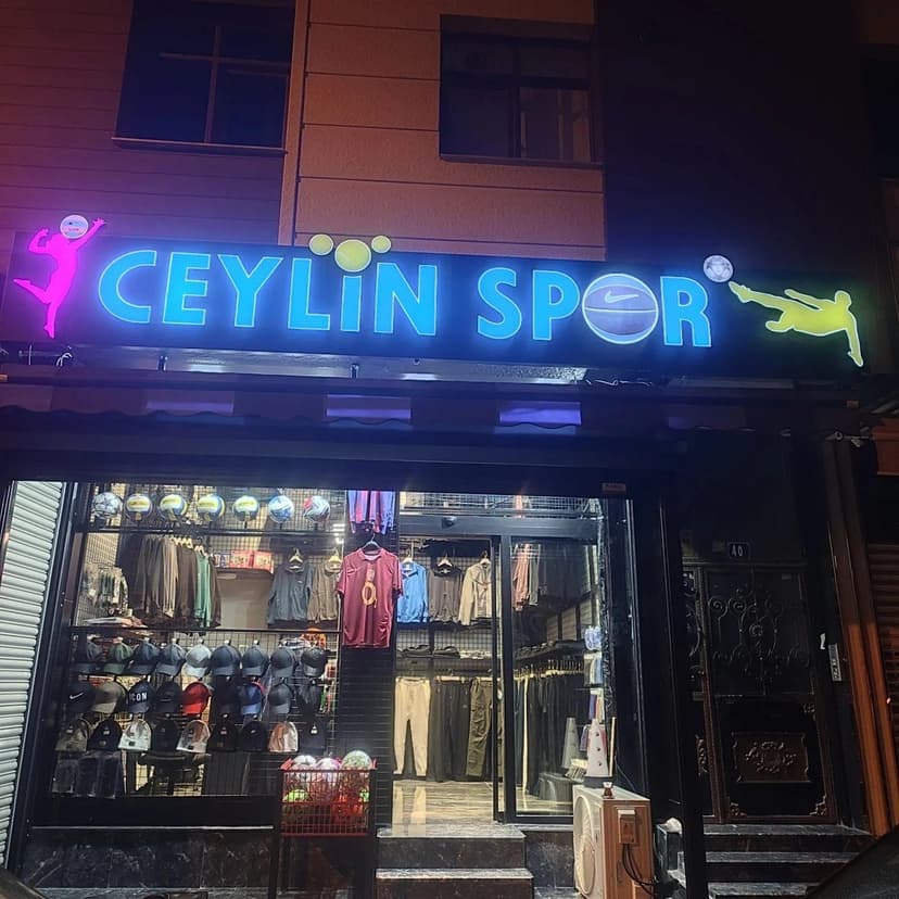 Ceylin Spor mağaza cephesi