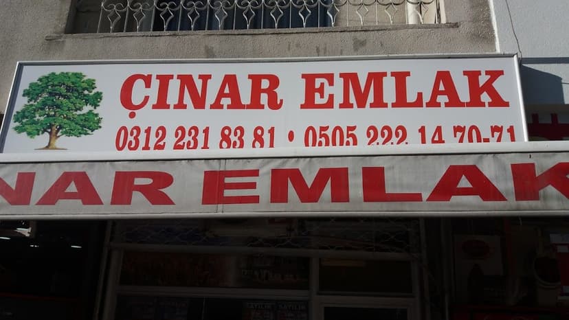 Çınar Emlak ofis tabelası ve dükkân görünümü