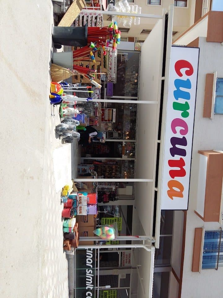 Curcuna Züccaciye dükkân görünümü