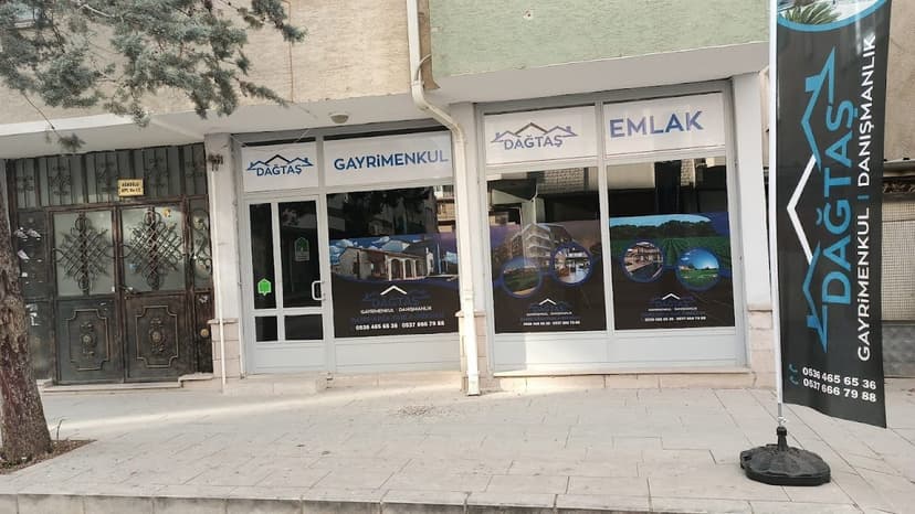 Dağtaş Gayrimenkul Danışmanlık ofis cephesi