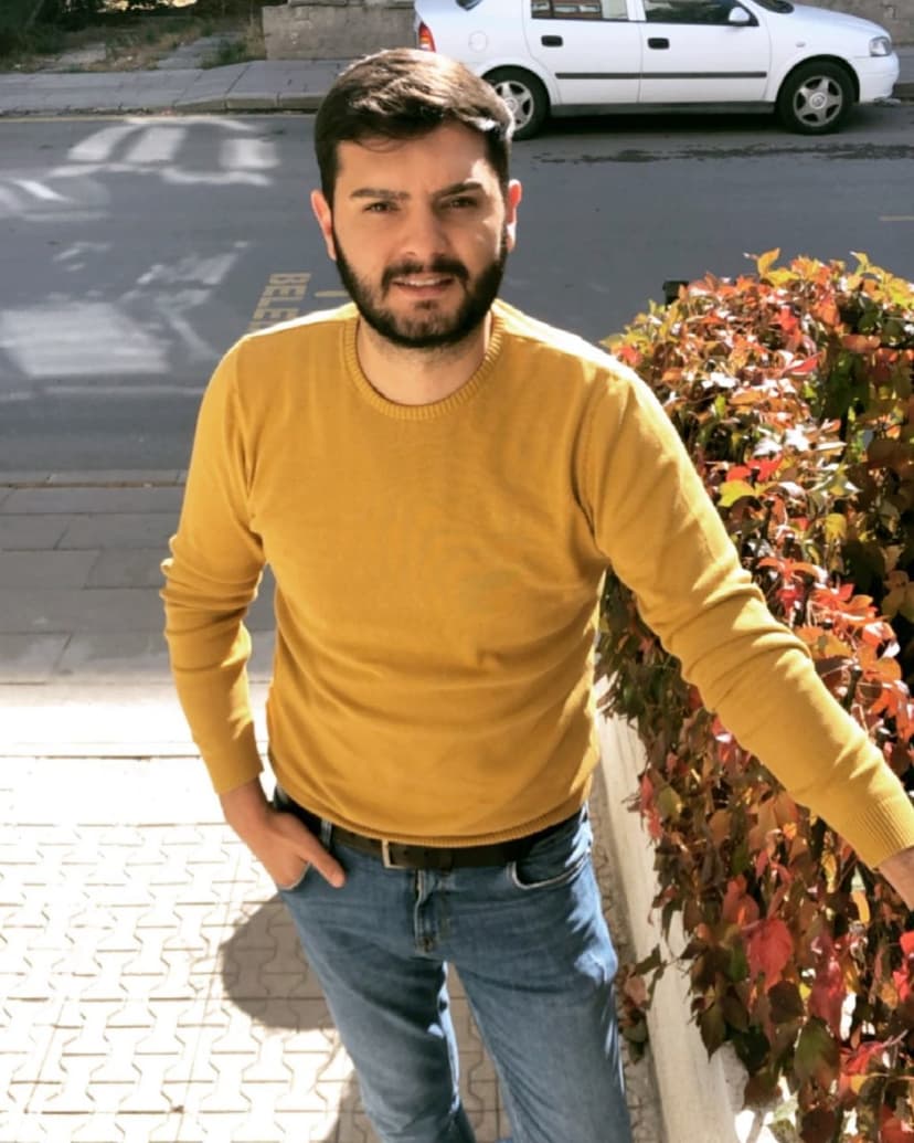 Emlak danışmanı Caner Delikanlıoğlu
