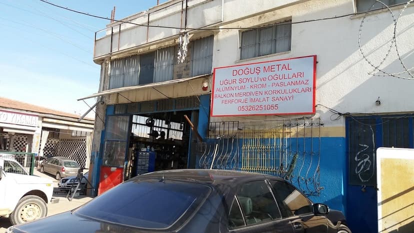 Doğuş Metal atölye ön cephesi ve tabelası