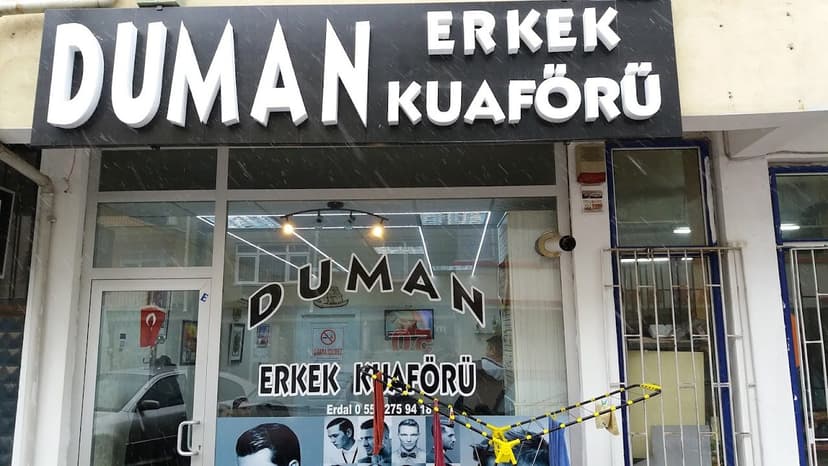Duman Erkek Kuaförü dükkân görünümü