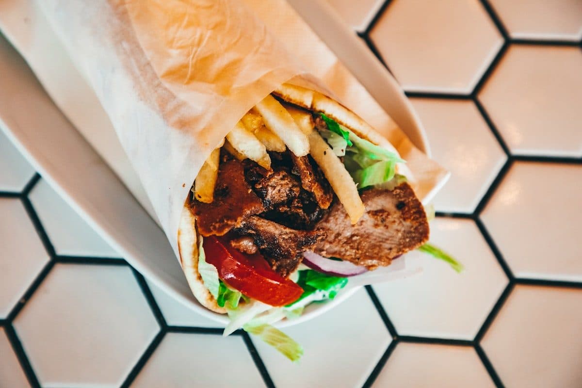 Bol malzemeli döner dürüm (temsili görsel)