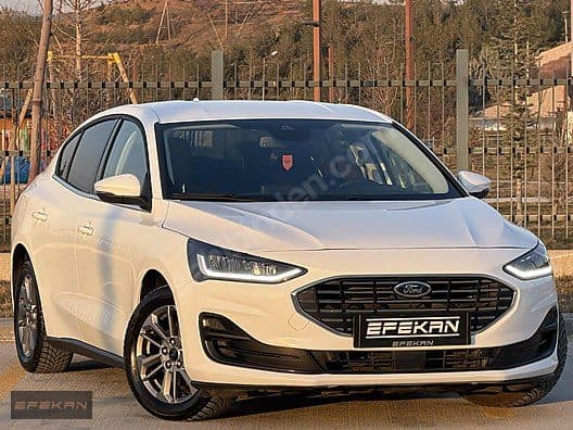 2025 Ford Focus Titanium — Efekan Otomotiv portföyü
