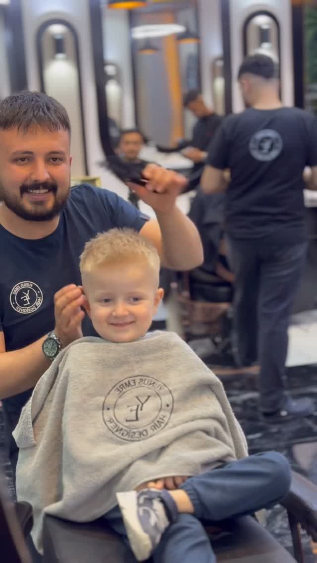 Çocuk saç kesimi — Yunus Emre Hair Designer