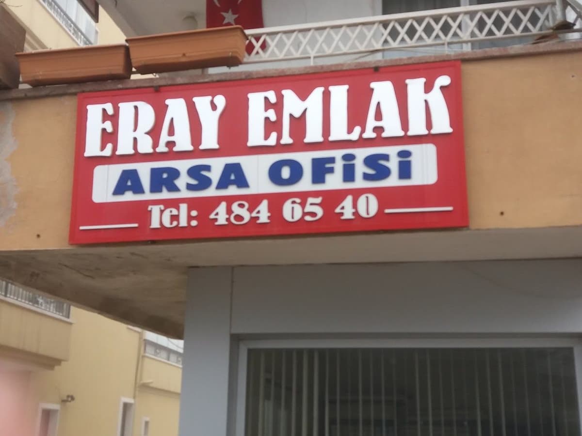 Eray Emlak Arsa Ofisi tabelası — Gölbaşı Bahçelievler