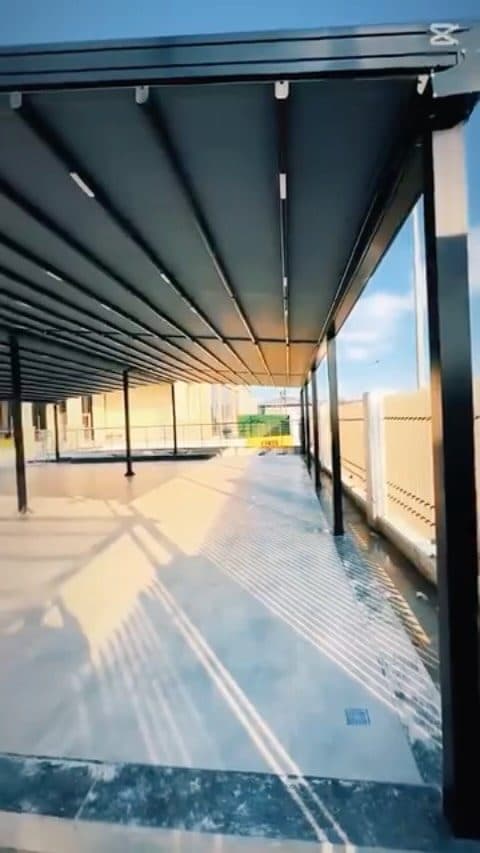 Yürüyüş alanı üzeri raylı pergola tente uygulaması