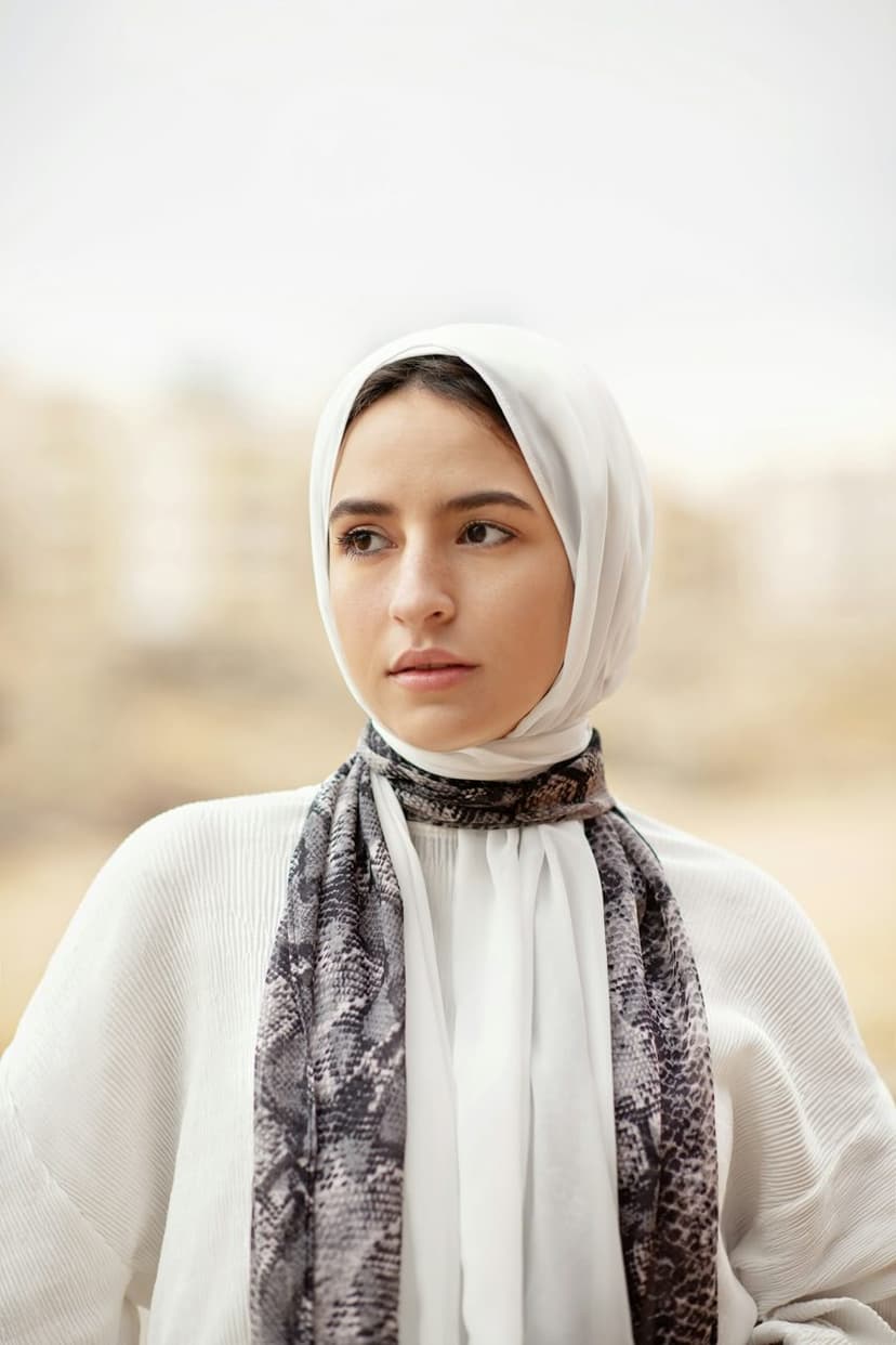 Şal ve eşarp kombini (temsili görsel)