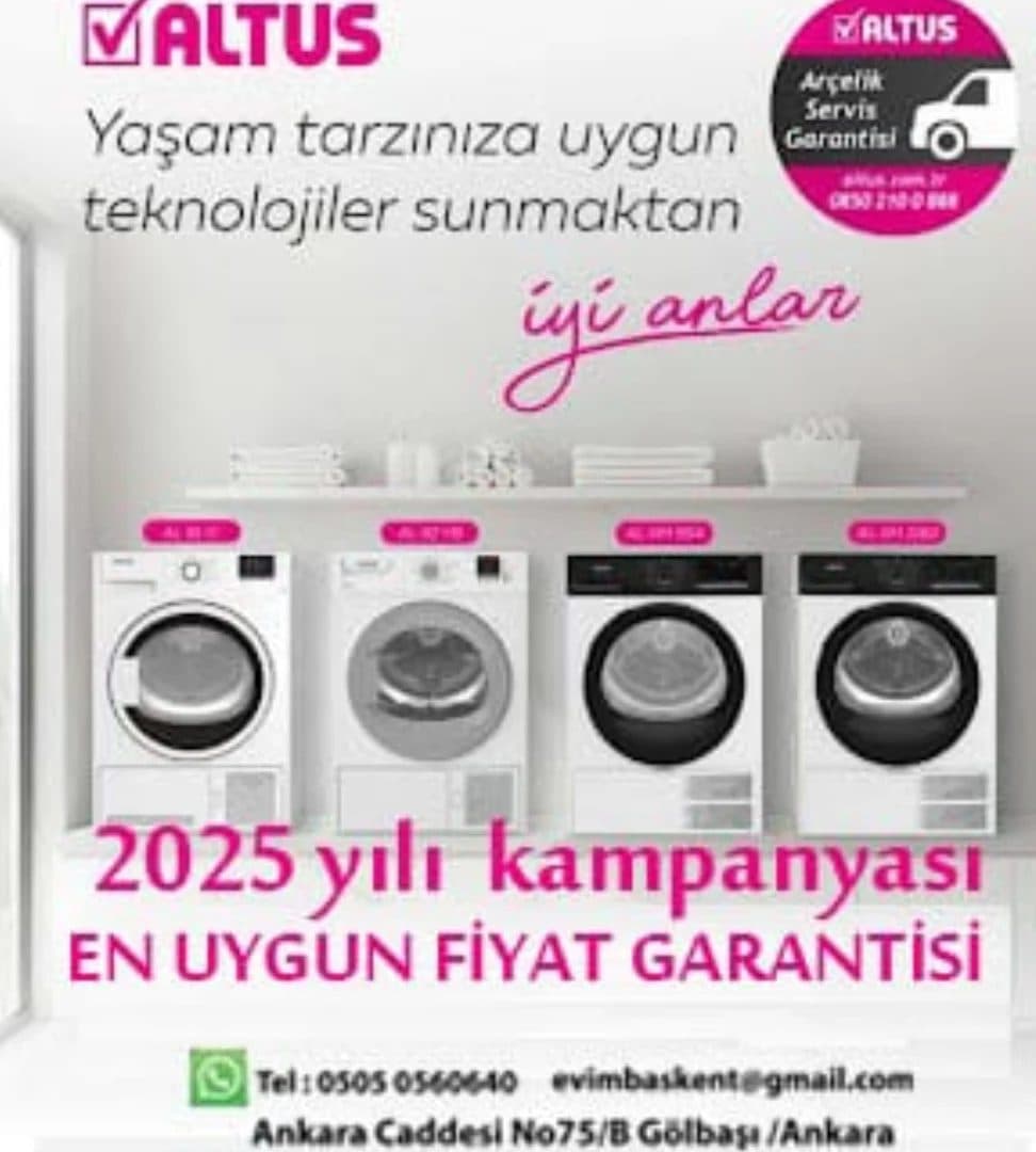 Mağazada sergilenen çamaşır ve kurutma makineleri