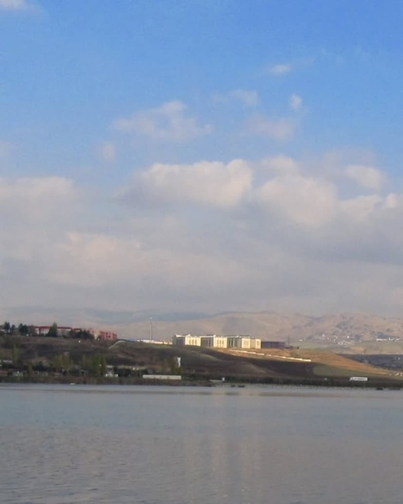 Gölbaşı Mogan Gölü manzarası