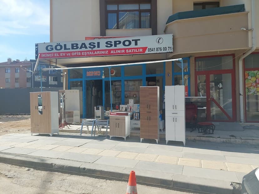 Gölbaşı Spot İkinci El Eşya dükkân görünümü