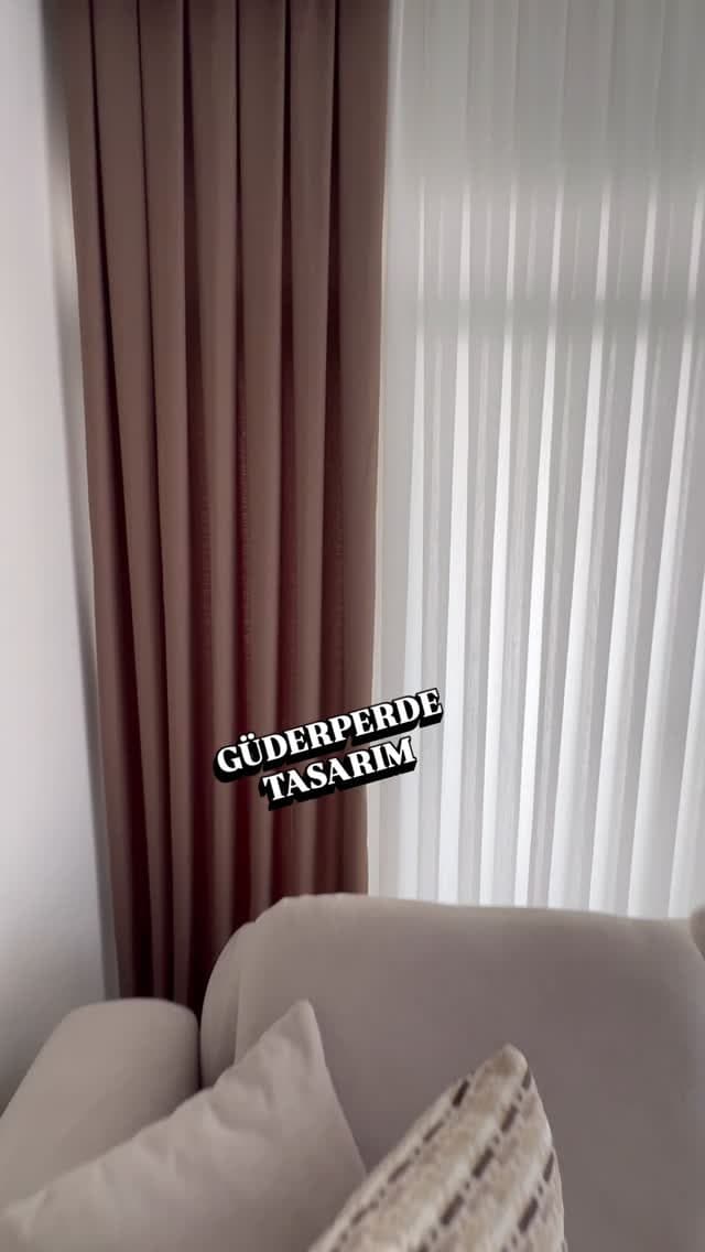 Salonda fonluk perde ve tül