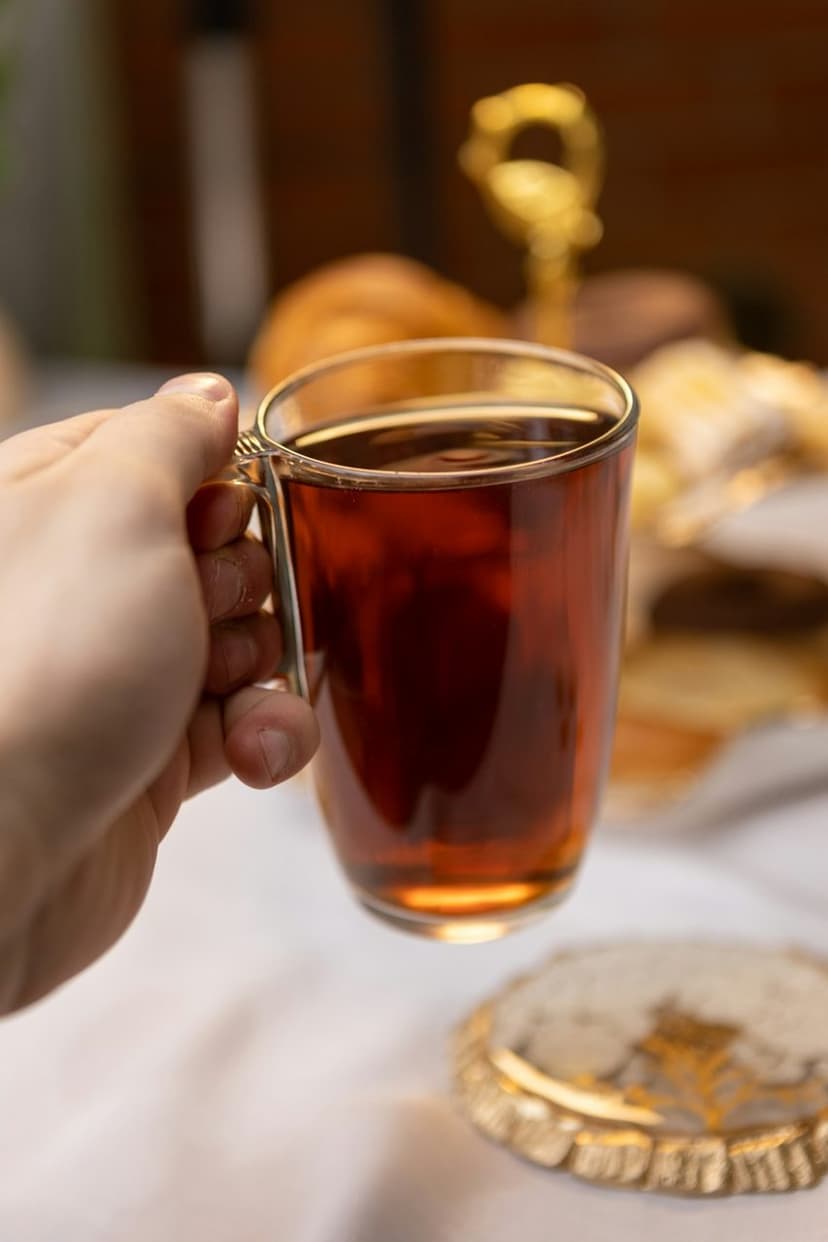 Çay ve tatlı ikramı (temsili görsel)