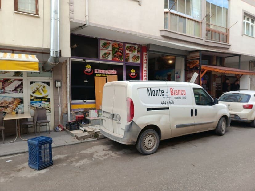 HK Yemek & Catering vitrini