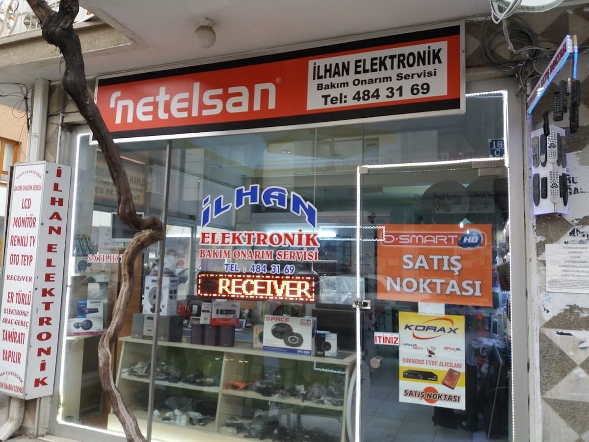 İlhan Elektronik dükkân tabelası ve vitrini
