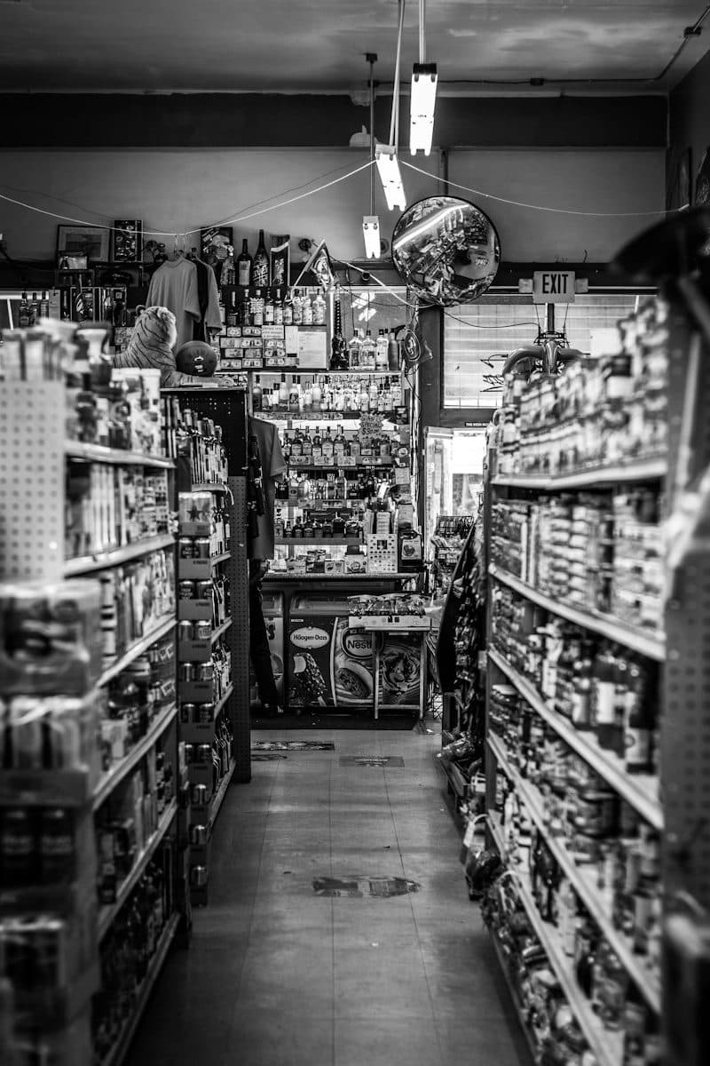 Yapı market koridoru (temsili görsel)