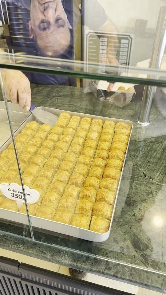 Baklava ve kaymak ikilisi
