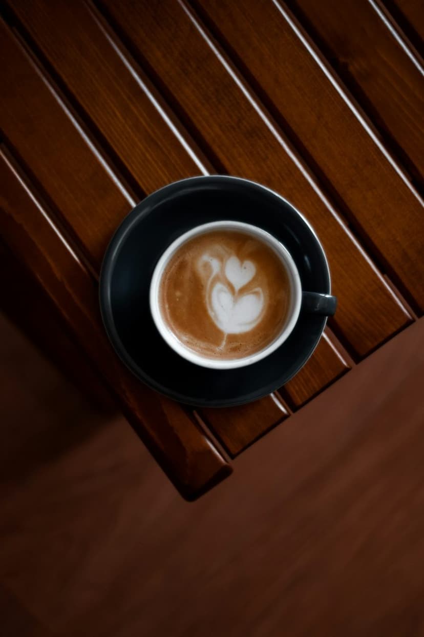 Kahve fincanında latte art (temsili görsel)