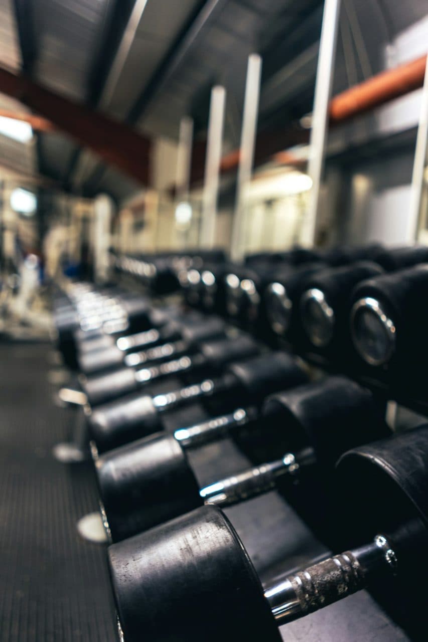 Fitness salonu ağırlık alanı (temsili görsel)
