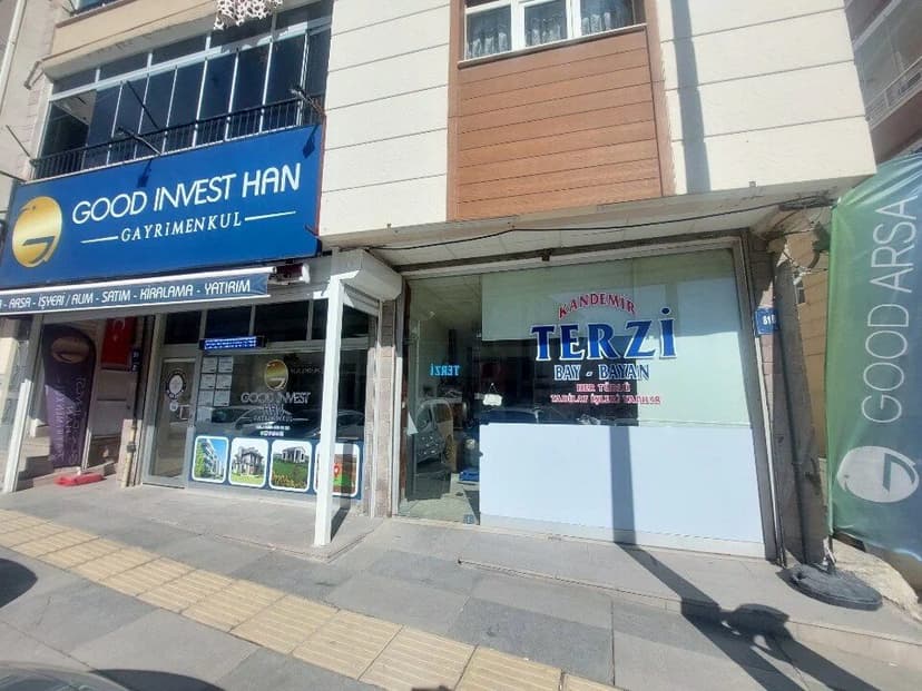 Kandemir Terzi dükkân görünümü (Oğuz Kağan Usta Cad. No:81 B)