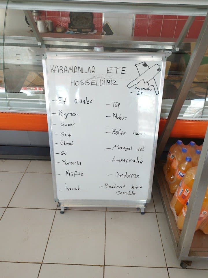 Ürün tahtası — et ürünleri, kıyma, sucuk, süt ve market kalemleri