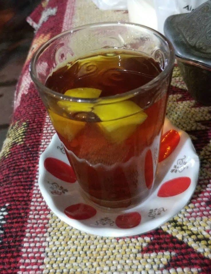 Demli bardak çay