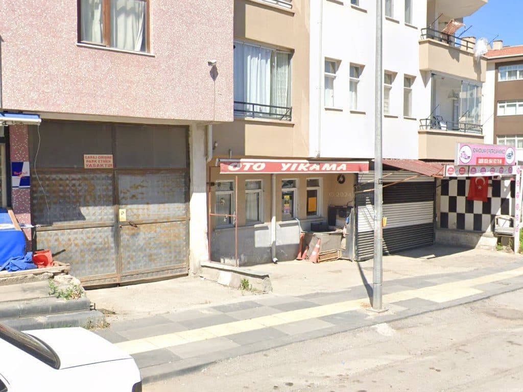 Karizma Oto Yıkama dükkân görünümü (Google Street View)