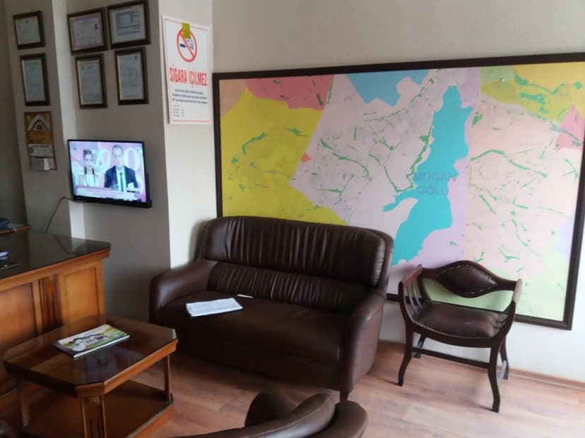 Ofis bekleme alanı